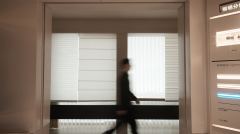 此次升级以“光的